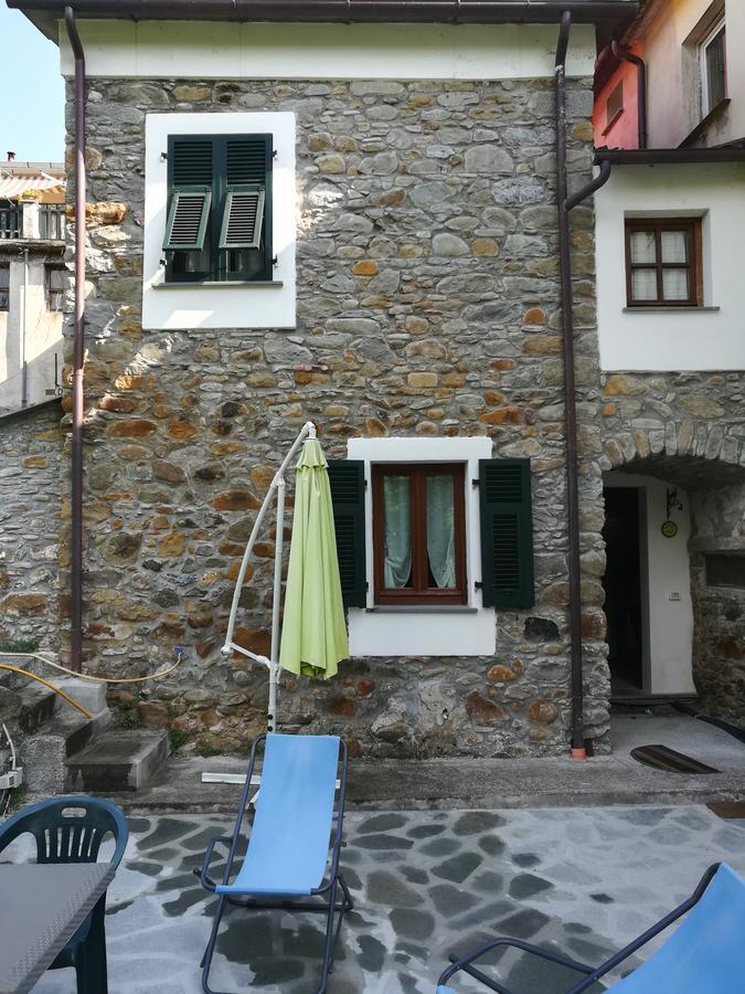 Апартаменты Casa Guido 2- La Porta Delle 5 Terre Беверино Экстерьер фото