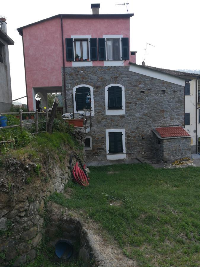 Апартаменты Casa Guido 2- La Porta Delle 5 Terre Беверино Экстерьер фото