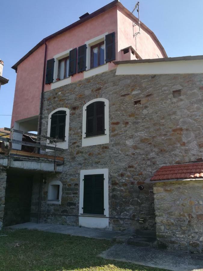Апартаменты Casa Guido 2- La Porta Delle 5 Terre Беверино Экстерьер фото