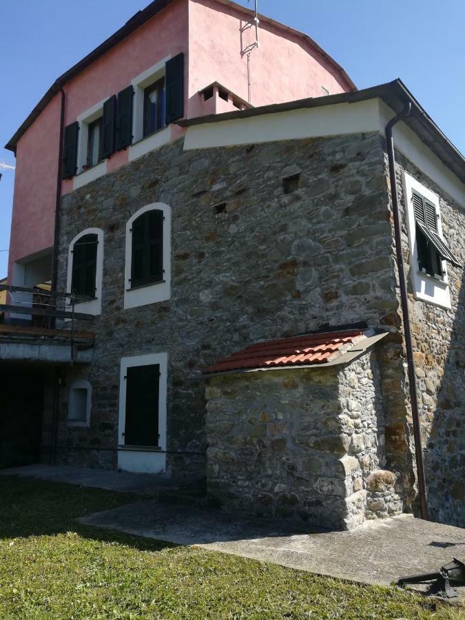 Апартаменты Casa Guido 2- La Porta Delle 5 Terre Беверино Экстерьер фото